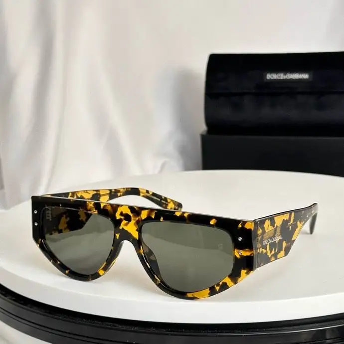 DG Glasses smh (77)